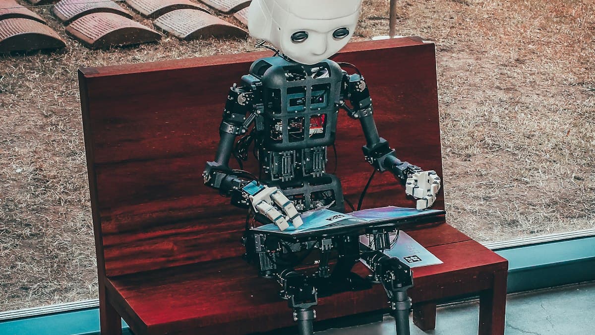 AI and SEO: How to Use AI Content Tools Without Triggering Google's Helpful Content Penalties - ai seo content tools helpful content guide by Sadab